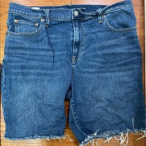 Gap High Rise Bermuda Shorts, size 18